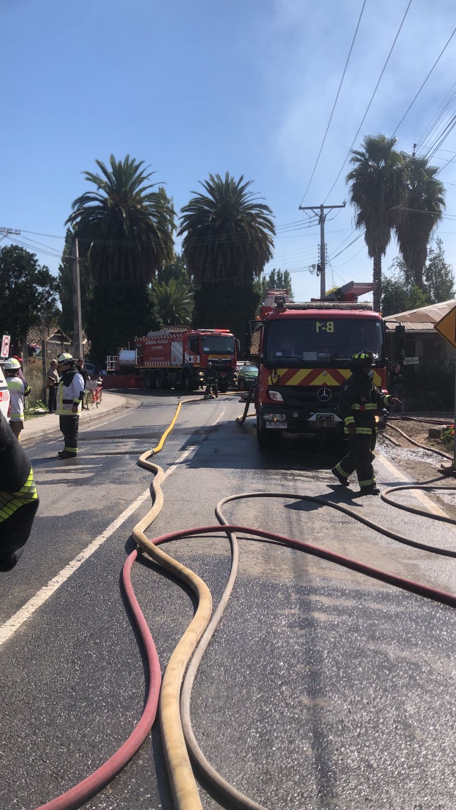 Incendio Estructural en Callejón Los Suárez, Puquillay
